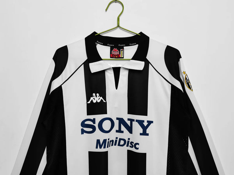 Magia Juventus Retro Home 97/98