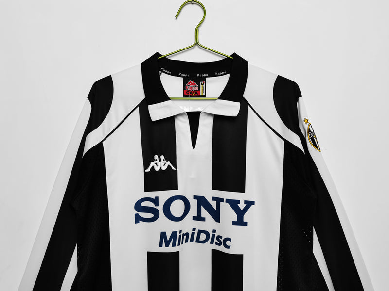 Maglia Retro della Juventus 1997/98 - MANICA LUNGA