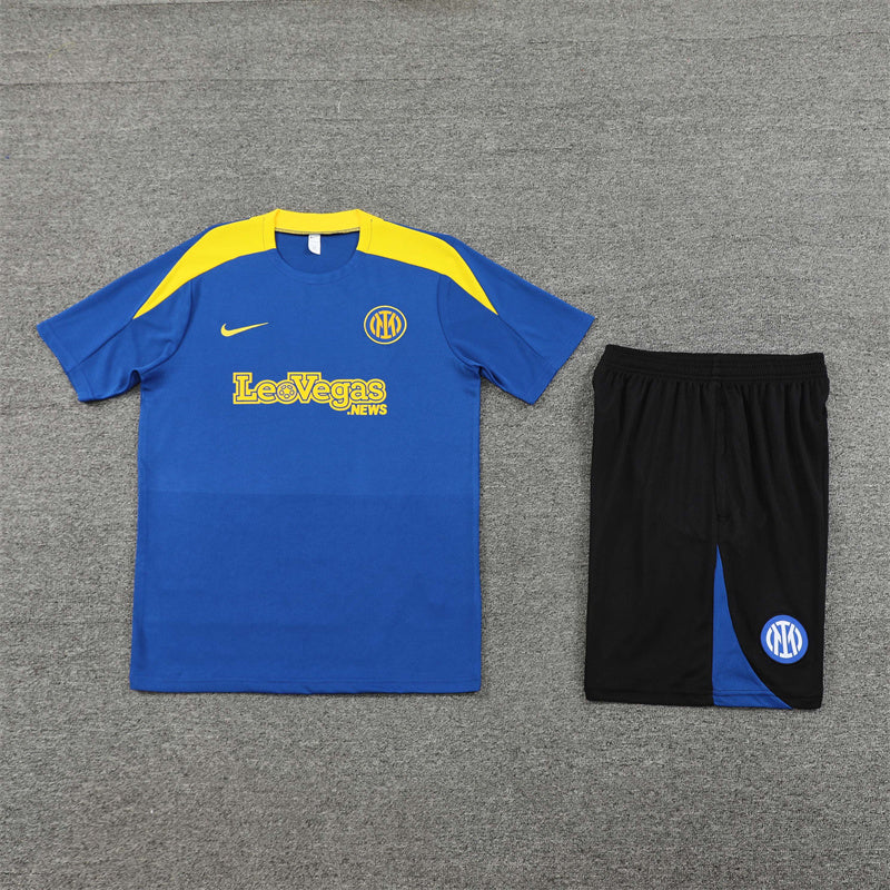 Maglia e Pantaloncini pre-allenamento Inter 24/25