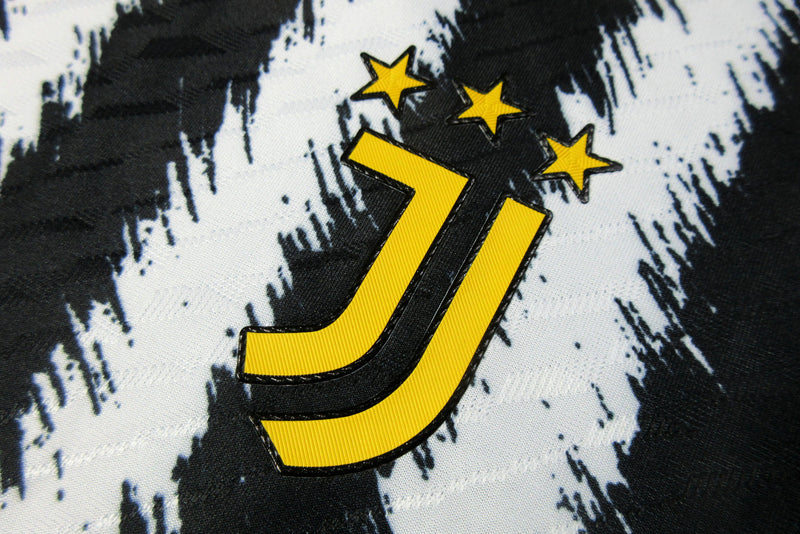 Maglia Juventus Home Versione Giocatore 23/24 - Con Patch SERIE A
