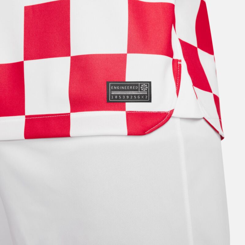 Maglia Home Croazia 2022-2023 incl. Patch della Nations League e della Fondazione
