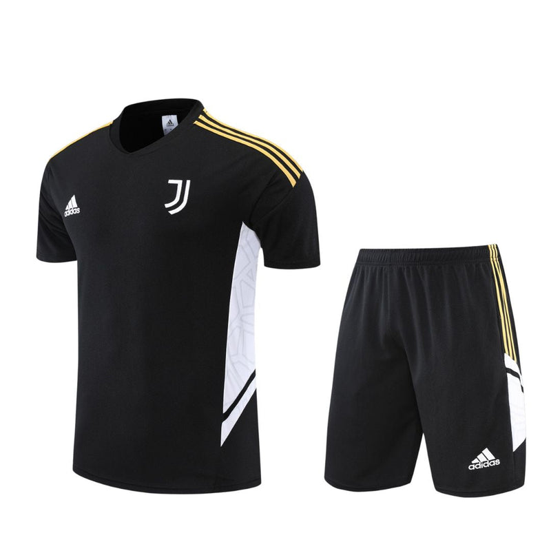 Maglia e Pantaloncini Juventus
